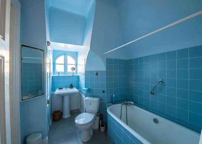 L Imperial - Bed And Views 비아히쯔